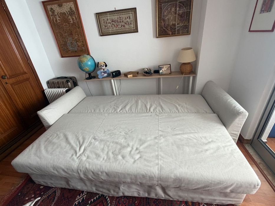 Sofá-cama IKEA HOLMSUND 3 lugares — 250€