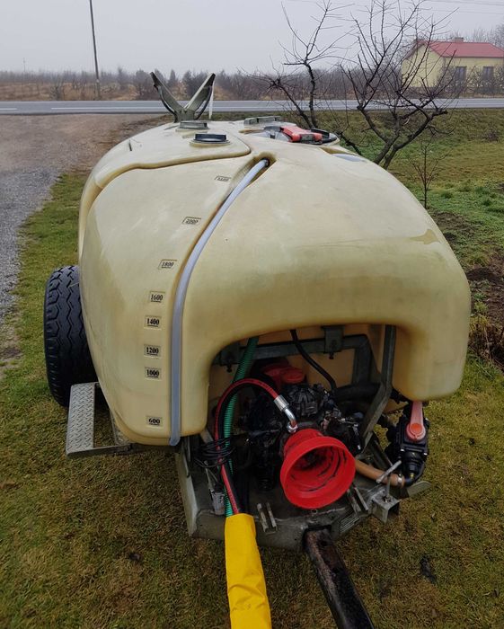 Opryskiwacz Sadowniczy Carrarospray 2200L 2 wentylatory