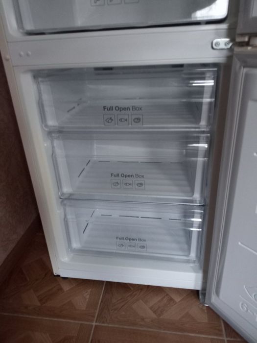 Холодильник Samsung двокамерний