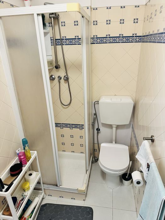 Alugo quarto em monte Abrão