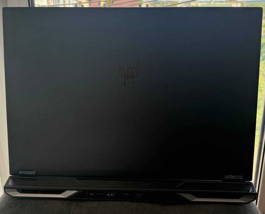 Ноутбук Acer Predator Helios Neo 18 Intel Core Ultra 9 RAM 32 ГБ  SSD 1 ТБ GeForce RTX 5070 Ti