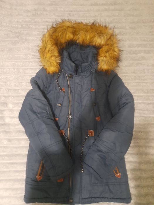 Куртка зимова розмір 40
