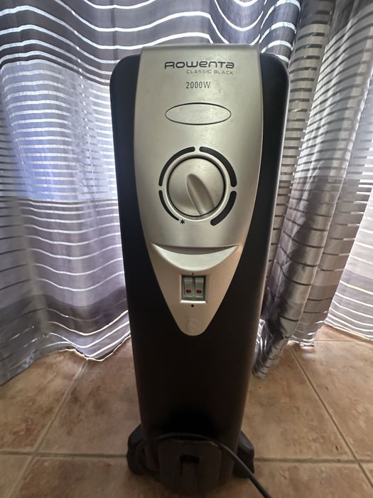 Aquecedor a Óleo Rowenta Classic Black 2000W - Ótimo Estado