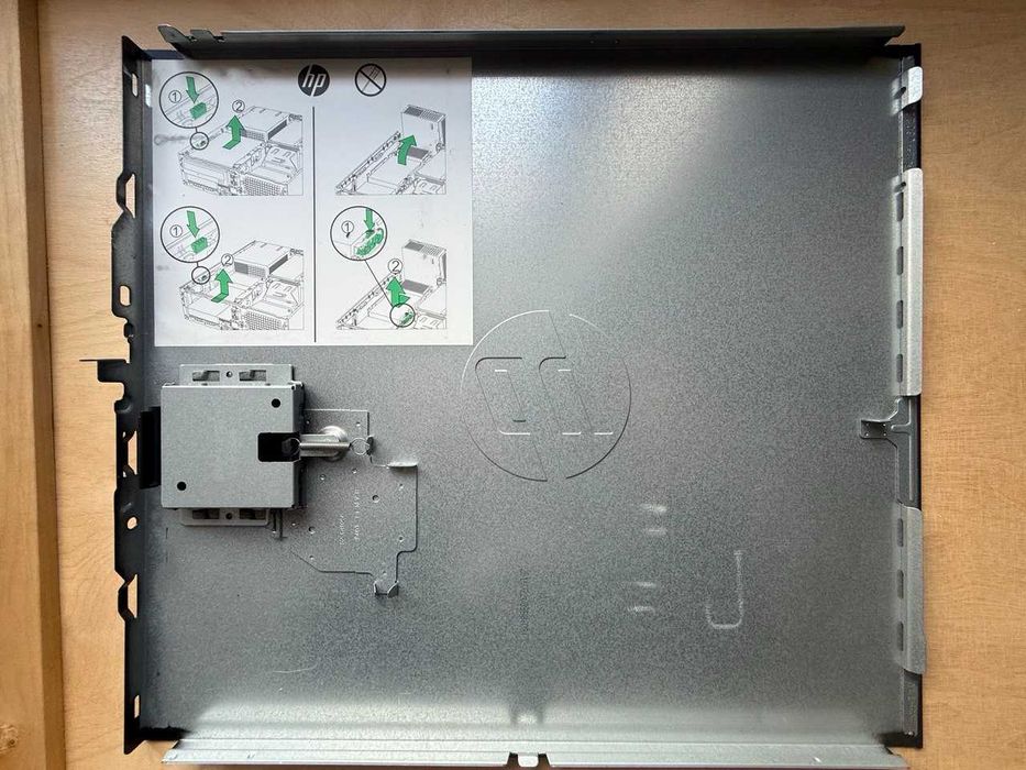 Пк дла роботимта ігор HP RP5 Retail System Model 5810