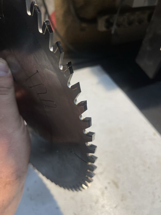 Пилярні диски LEUCO