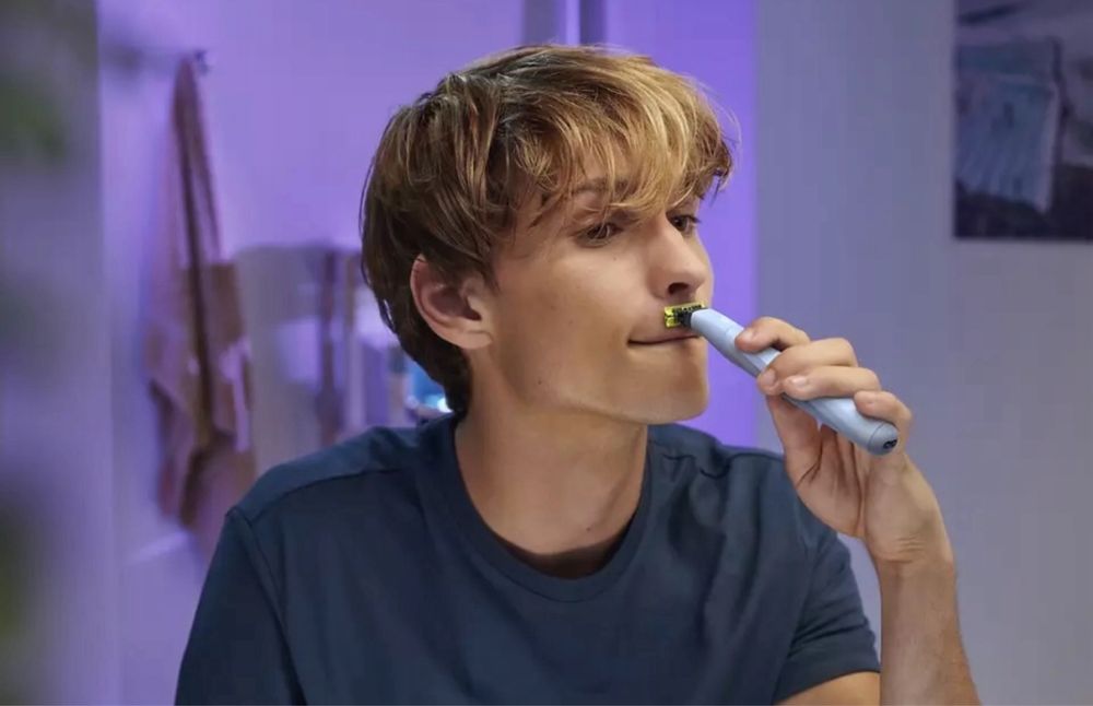 Тример Philips OneBlade First Shave для чутливої шкіри