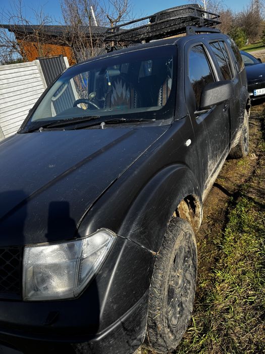 Nissan Pathfinder 2,5 td