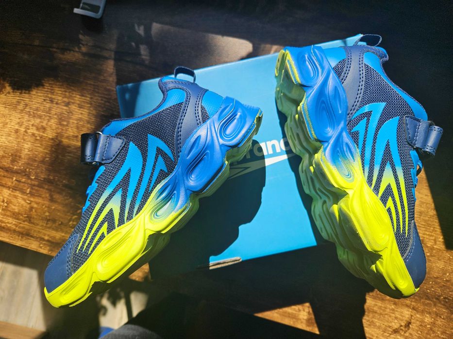 Nowe Buty Action Boy Niebieskie r. 31