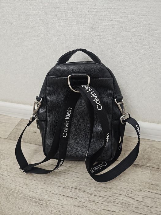 Рюкзак чорний Calvin Klein оригінал фірмовий жіночий маленький