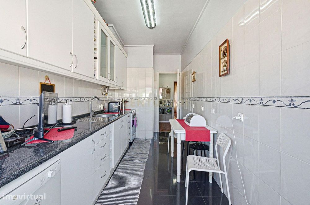 Apartamento T3 com Varandas | Póvoa de santo Adrião - Odivelas — Póvoa De Santo Adrião E Olival Basto, Lisboa
