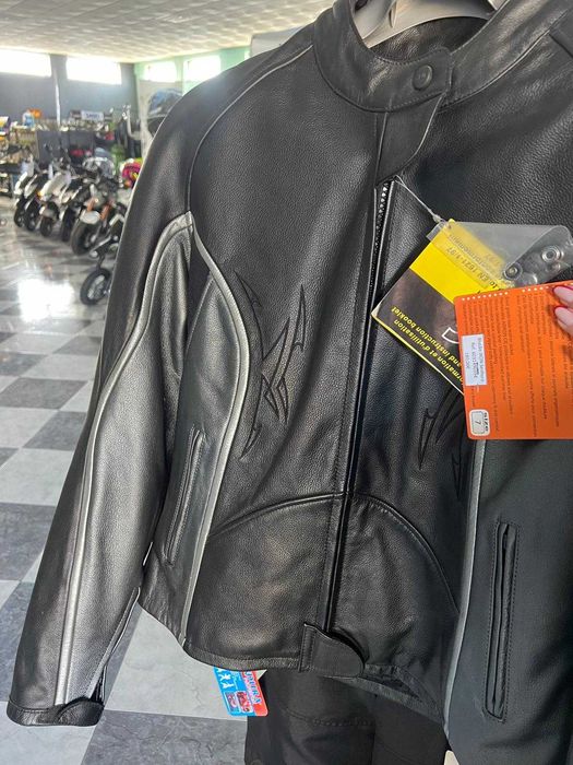 Blusão Pele IXON Senhora - tamanho L e XL