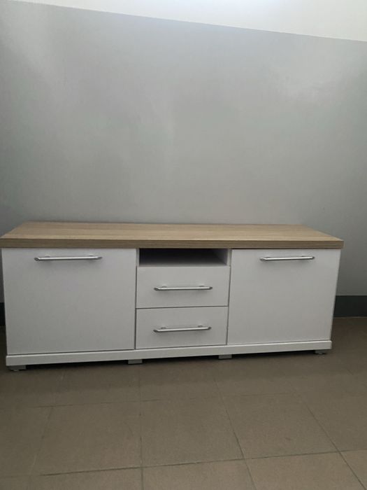 Szafka pod telewizor