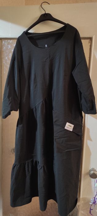 Продам женское платье.