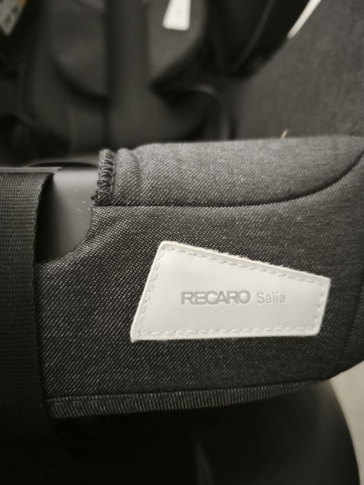 Cadeira bebê Recaro Salia