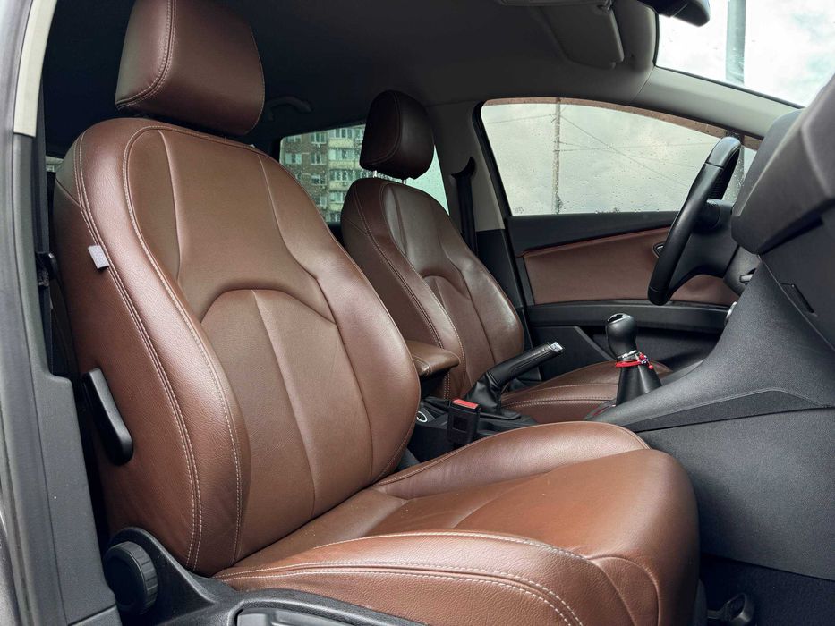 Seat Leon 2014 року 1.6 Дизель МКПП