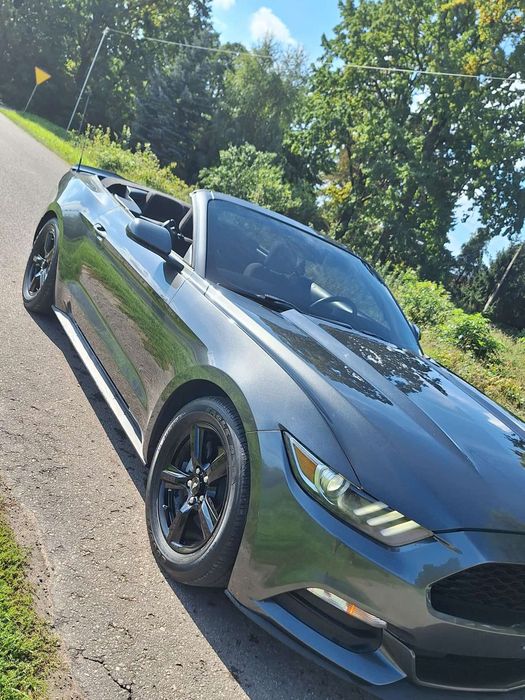 Ford Mustang Mustang CABRIO 3.7 2016