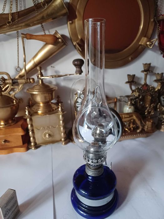 Lampa naftowa PRL. Kolekcja.