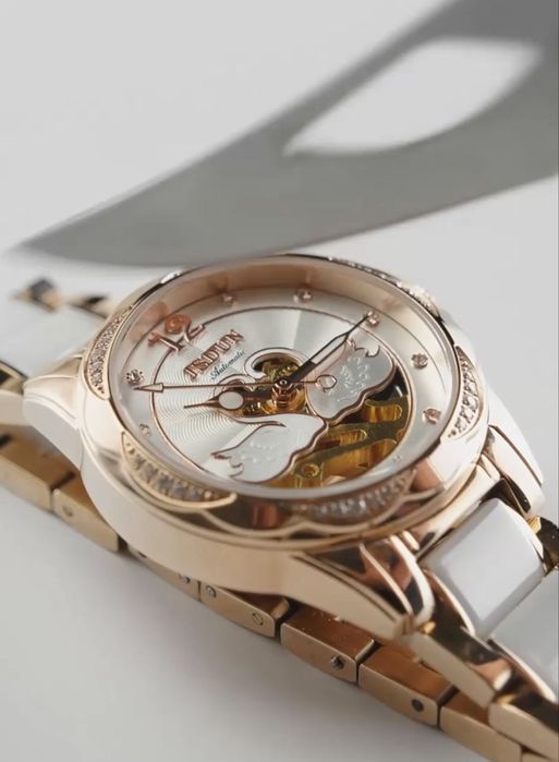 Часы женские противоударные, водонепроницаемве