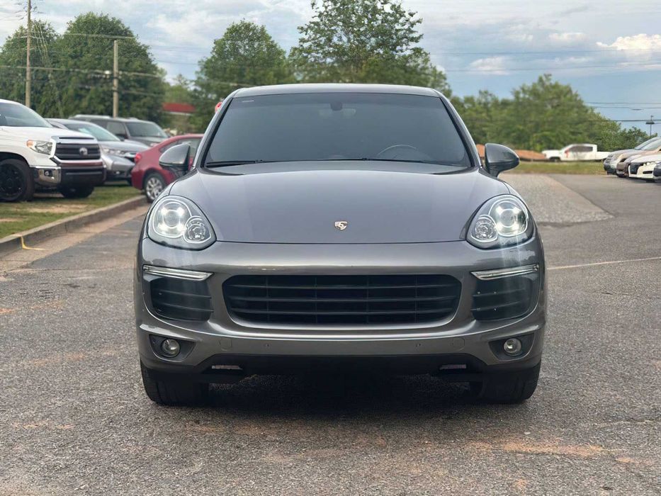 Porsche Cayenne      2017