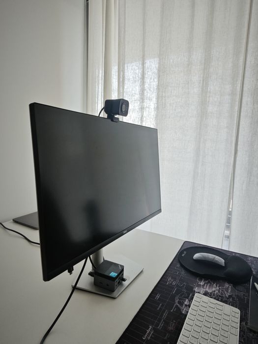 Monitor Dell S2722QC