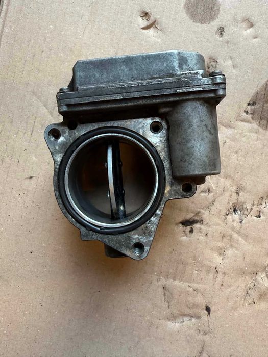 Przepustnica audi a4b7 2.5tdi