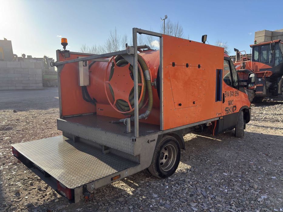 3x Iveco Daily 35C14 2019 rok - pojazd asenizacyjny