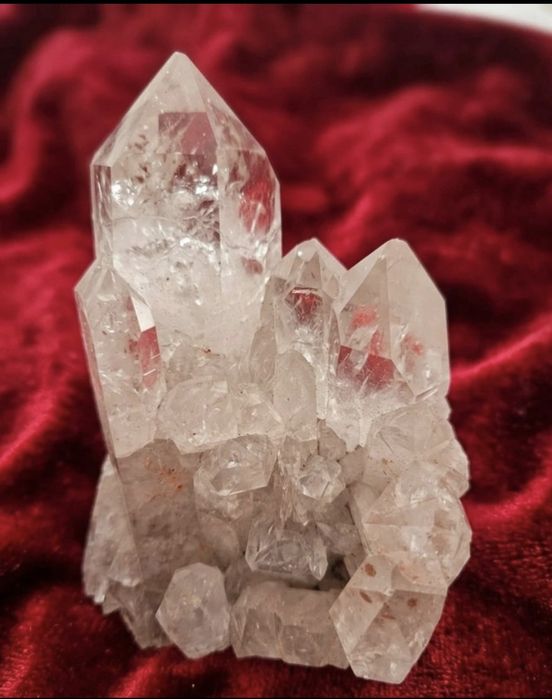 Cluster de Quartzo Cristal Natural (500g) – Peça de Coleção / Decoração