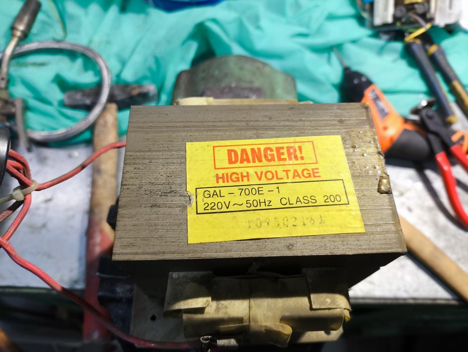 Transformator z mikrofalówki