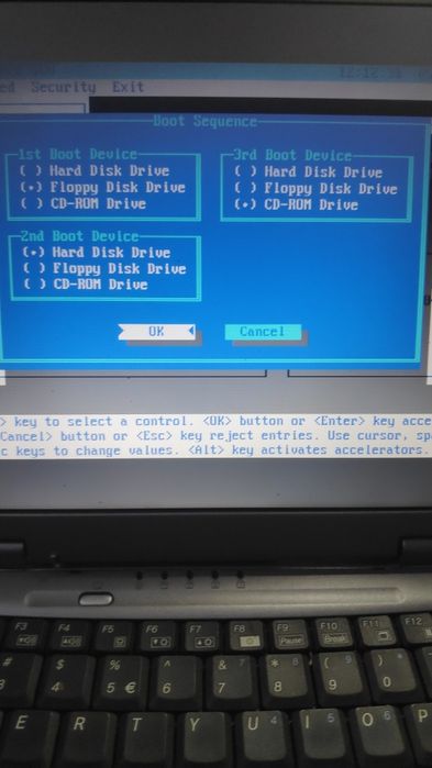 Stary laptop Actina 7368 DZIAŁA