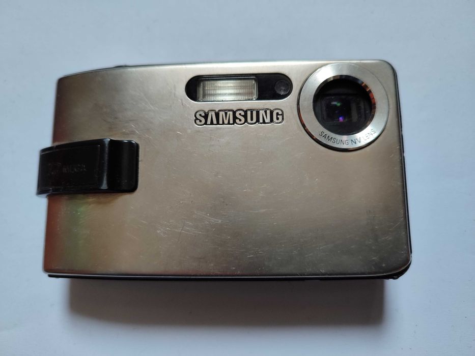 продам раритетный фотоапарат Samsung