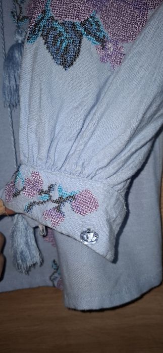 Вишиванка на дівчинку