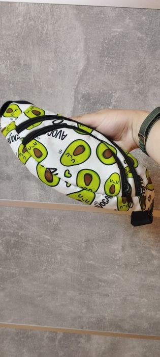 Сумка на пояс з авокадо