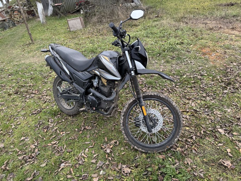 Продам loncin pruss 200