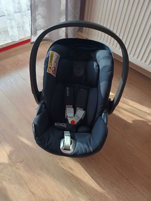 Grantowy fotelik samochodowy nosidełko Cybex Cloud Z i-Size do 13 kg