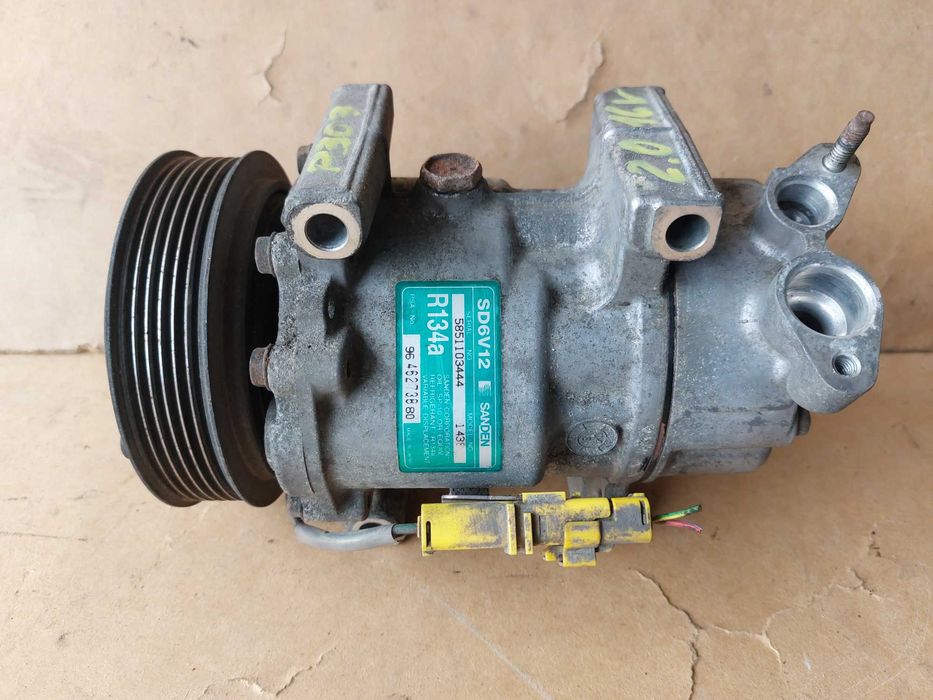 Citroen Xsara Picasso Peugeot 307 1.8 2.0 16v Sprężarka klimatyzacji