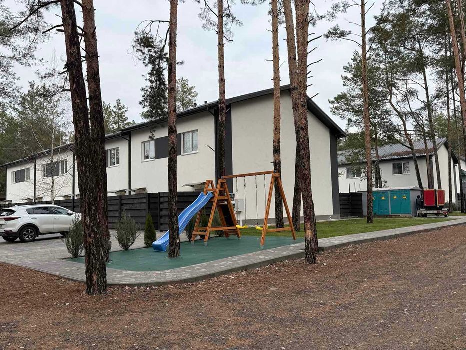 Оренда Тауну в комплексі, М Лісова, Лівий берег, ГЕНЕРАТОР БЕЗ КОМІСІІ