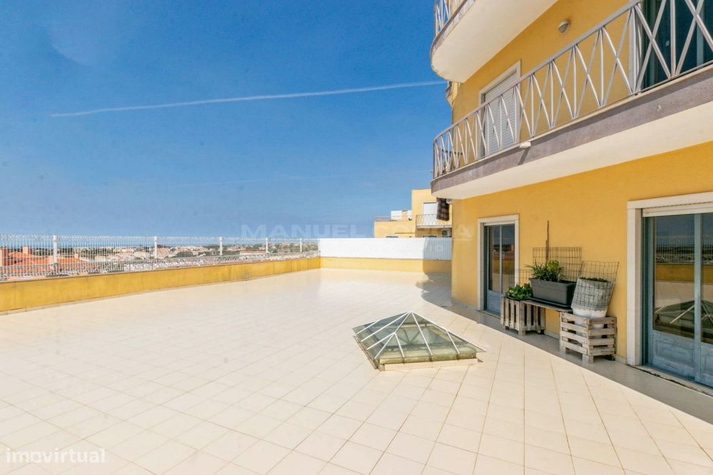 Apartamento em Mafra com terraço de 218 m², estacionamento e arrecadaç