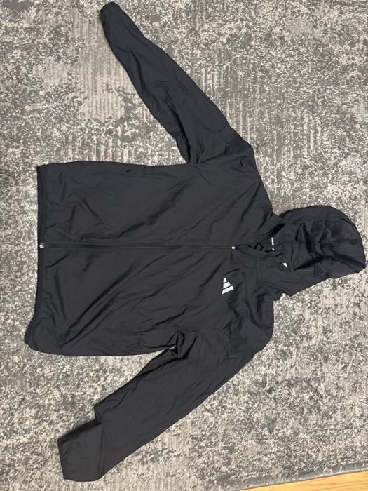 вітровка adidas
