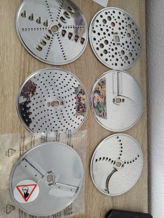 Диски для кухонного комбайна Bosch картопля- фрі, корейка , деруни