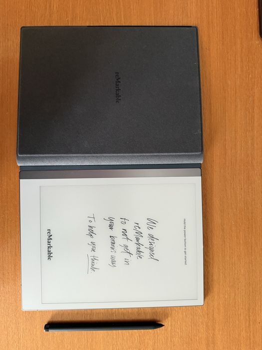 Remarkable 2 + caneta e duas capas