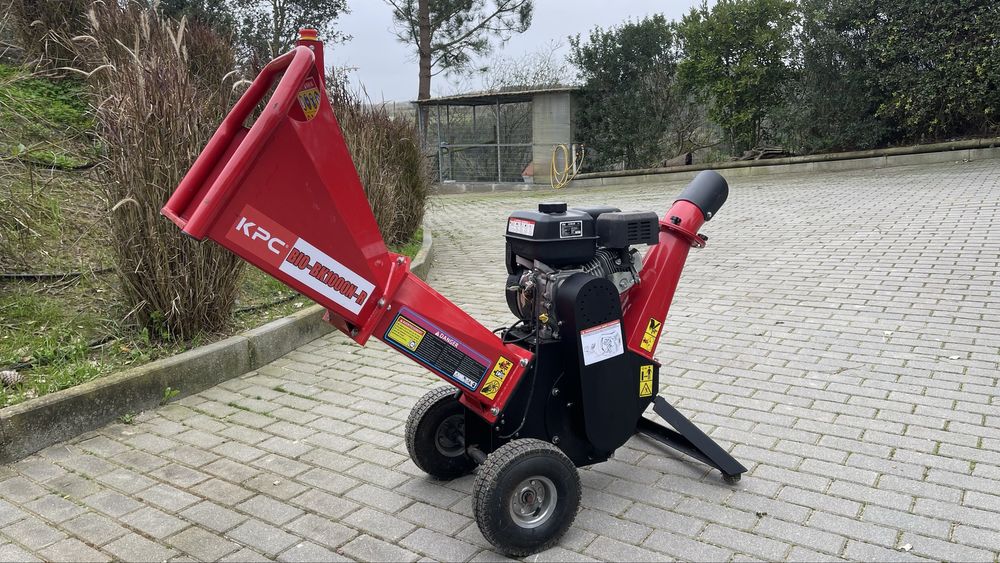 Triturador de sobrantes florestais