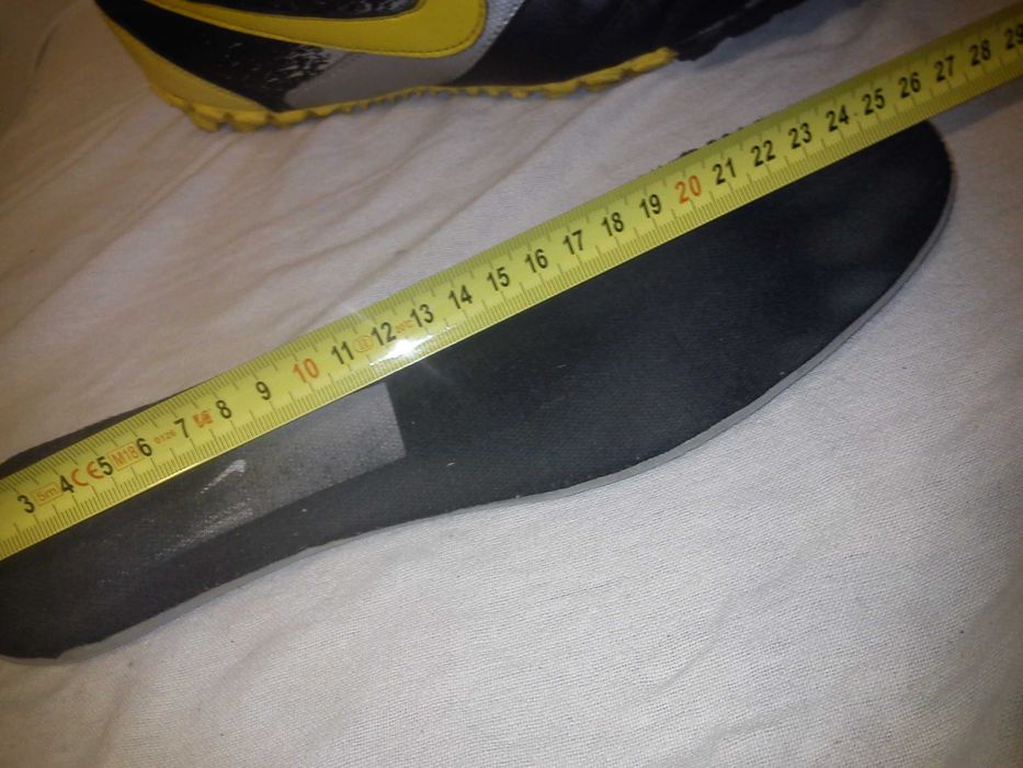 nike 42/41/26,2 czarne żółte super stan