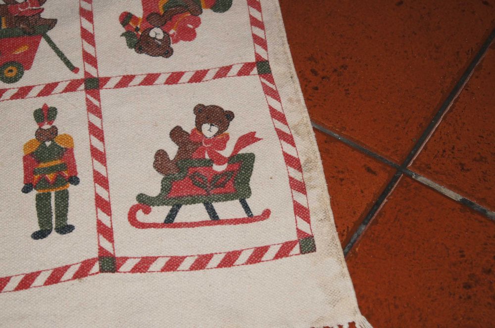 Tapete decorativo infantil com desenhos