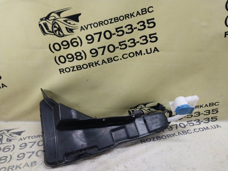 Бачок стеклоомывателя Volkswagen Tiguan 2022