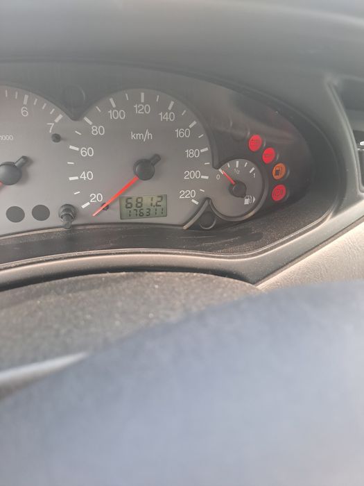 Focus MK1 1999 r