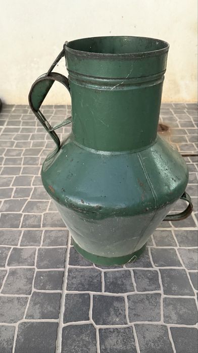 Cantaros de vinho