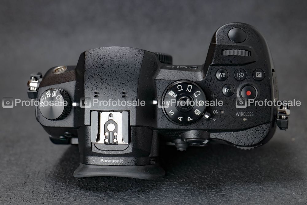 Фотоапарат Panasonic Lumix DC-GH5