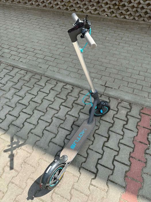 Hulajnoga elektryczna Motus scooty 10 lite