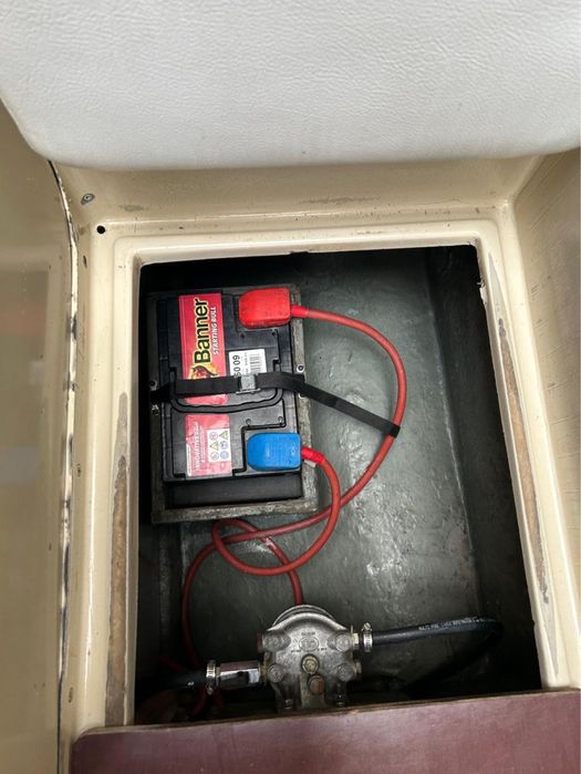 Draco 1700 Volvo Penta AQ 130/250 Łódź motorowa motorówka sportowa