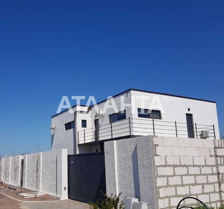 Новый, современный дом в с.Н Дофиновке